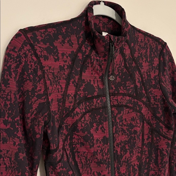Lululemon Define Jacket *Luxtreme in Heritage 365 Camo Deep Coal Multi size 6 - Picture 3 of 7